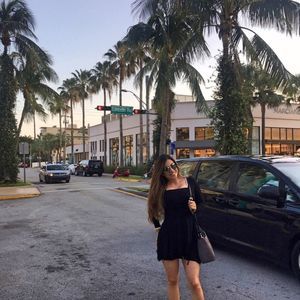 Meet your Posher, Manuela